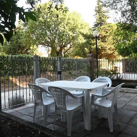 Se302 - Senigallia, Trilocale In Zona Residenziale Con Wifi * Σενιγκάλια